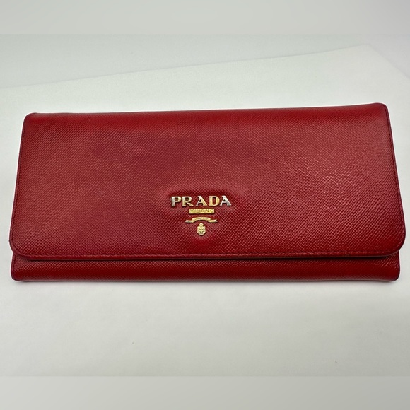 AUTHENTIC PRADA FIERY RED LARGE SAFFIANO LEATHER WALLET - Picture 2 of 16
